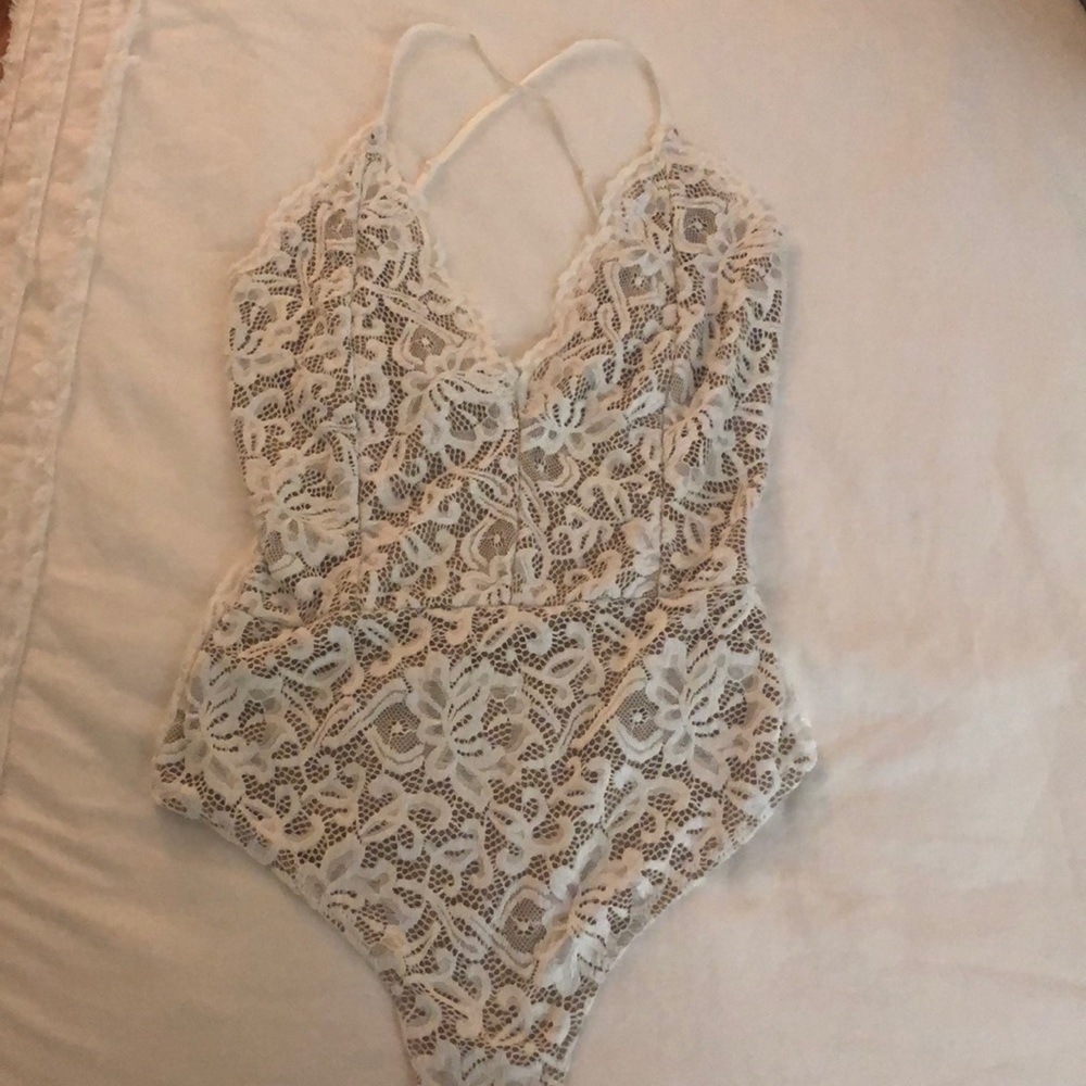 White low cut body suit